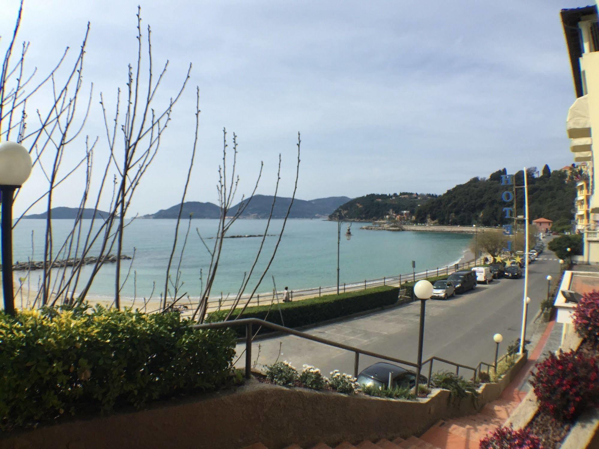 Venere Azzurra 3*