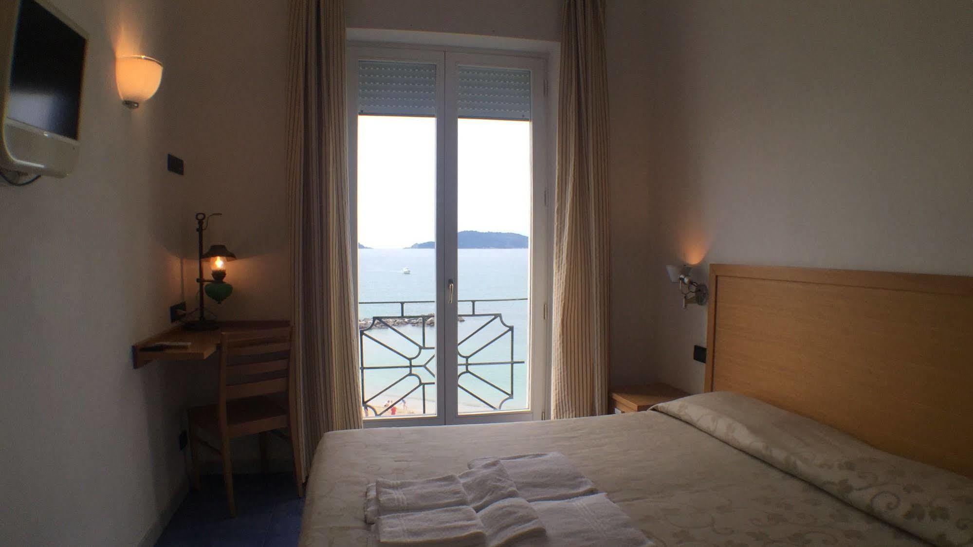 Venere Azzurra 3* Lerici