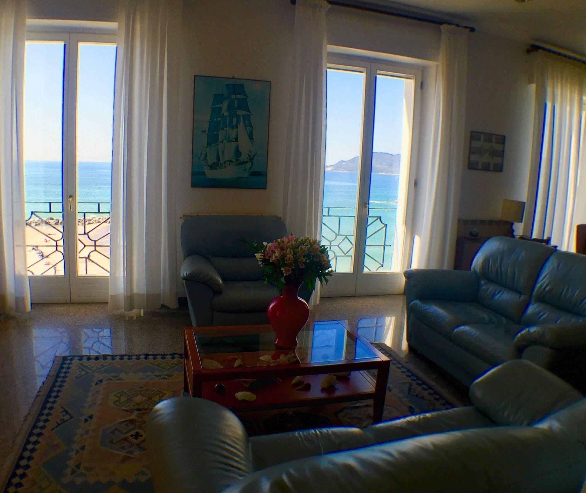 Venere Azzurra 3* Lerici